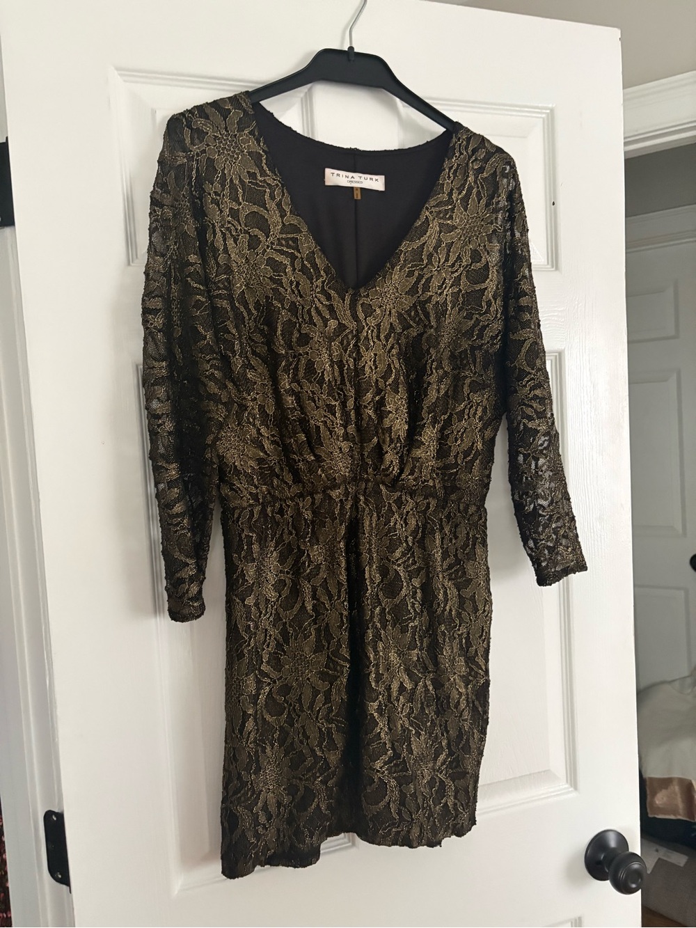 Black and Gold Lace V-Neck Long Sleeve Dress